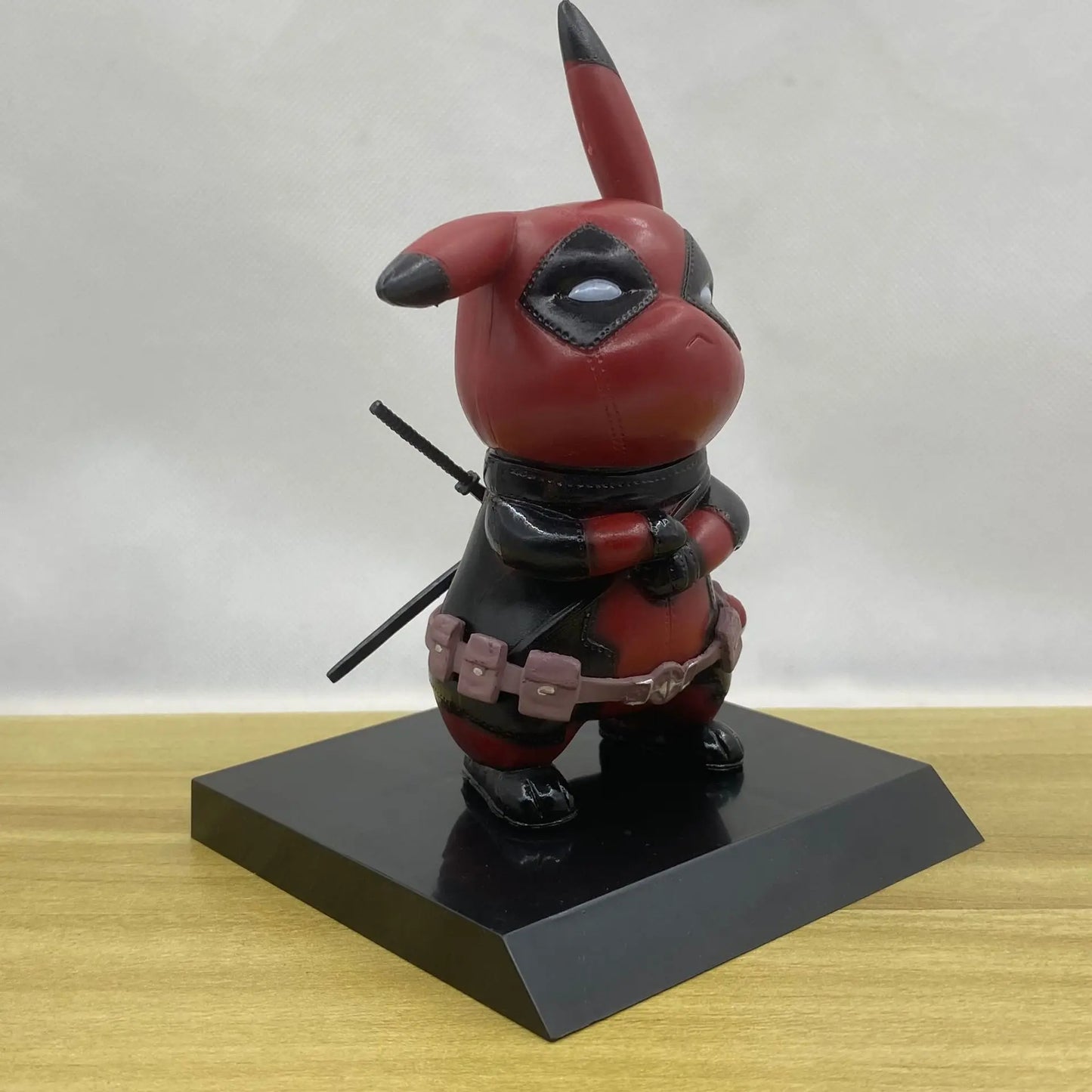 11cm pokemon anime figura pvc pikachu cosplay deadpool figuras de ação dos desenhos animados kawaii modelo coleção ornamentos crianças brinquedos presente