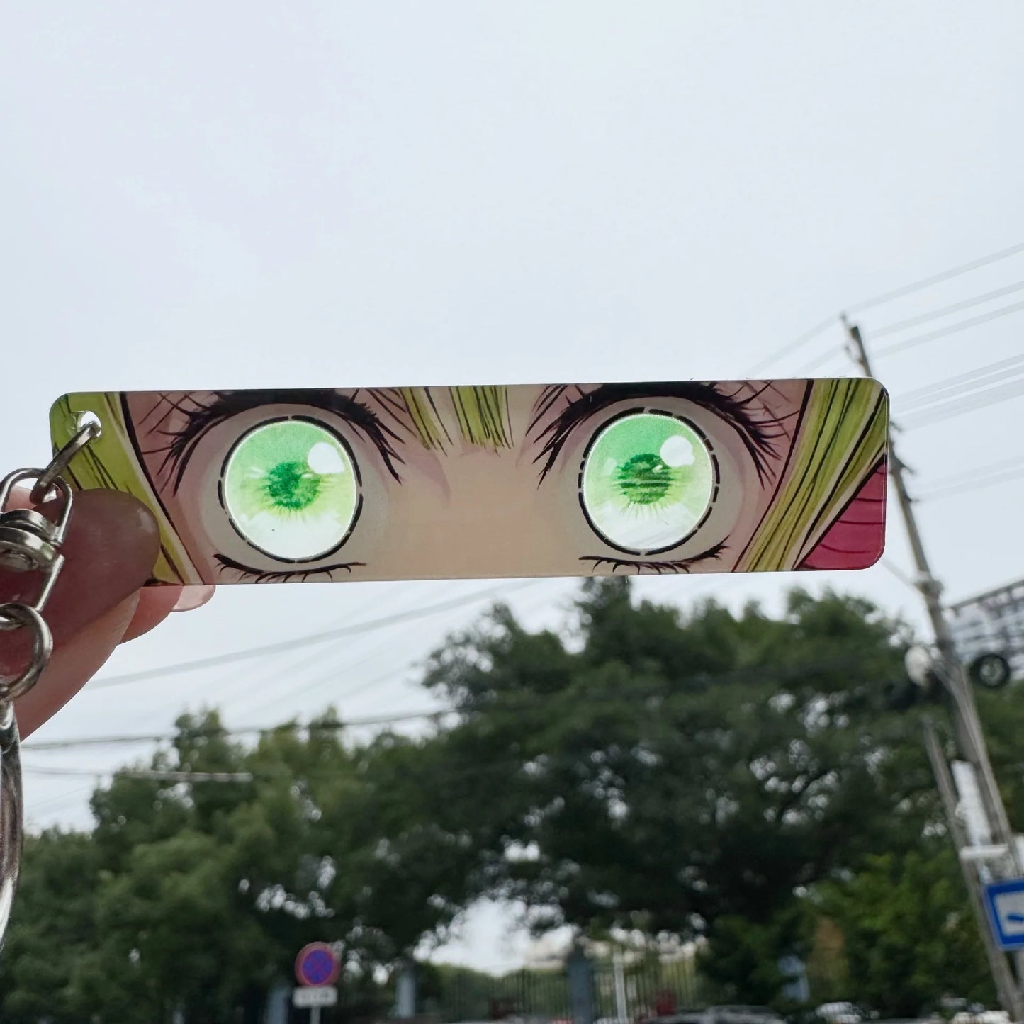 Glowing Eyes Anime Keychain – Inspired Gamer Style