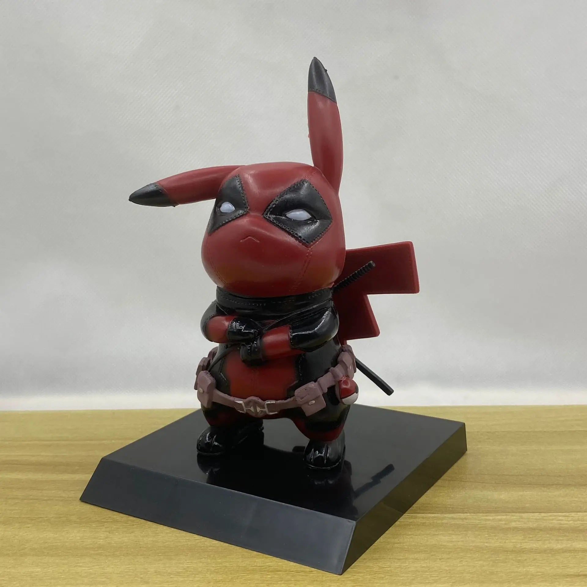 11cm pokemon anime figura pvc pikachu cosplay deadpool figuras de ação dos desenhos animados kawaii modelo coleção ornamentos crianças brinquedos presente