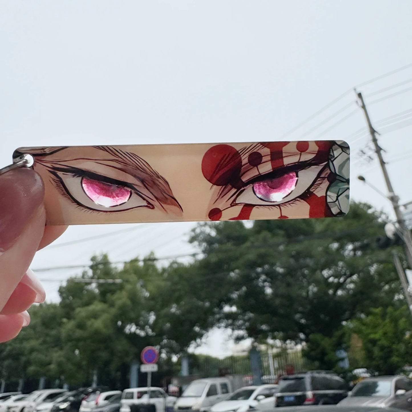 Glowing Eyes Anime Keychain – Inspired Gamer Style